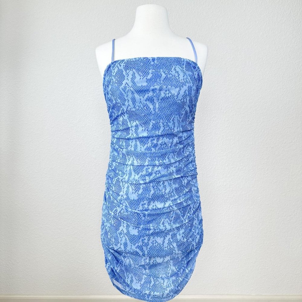 Finesse Laurel Mesh Printed Shirred Mini Dress in Blue Size Medium